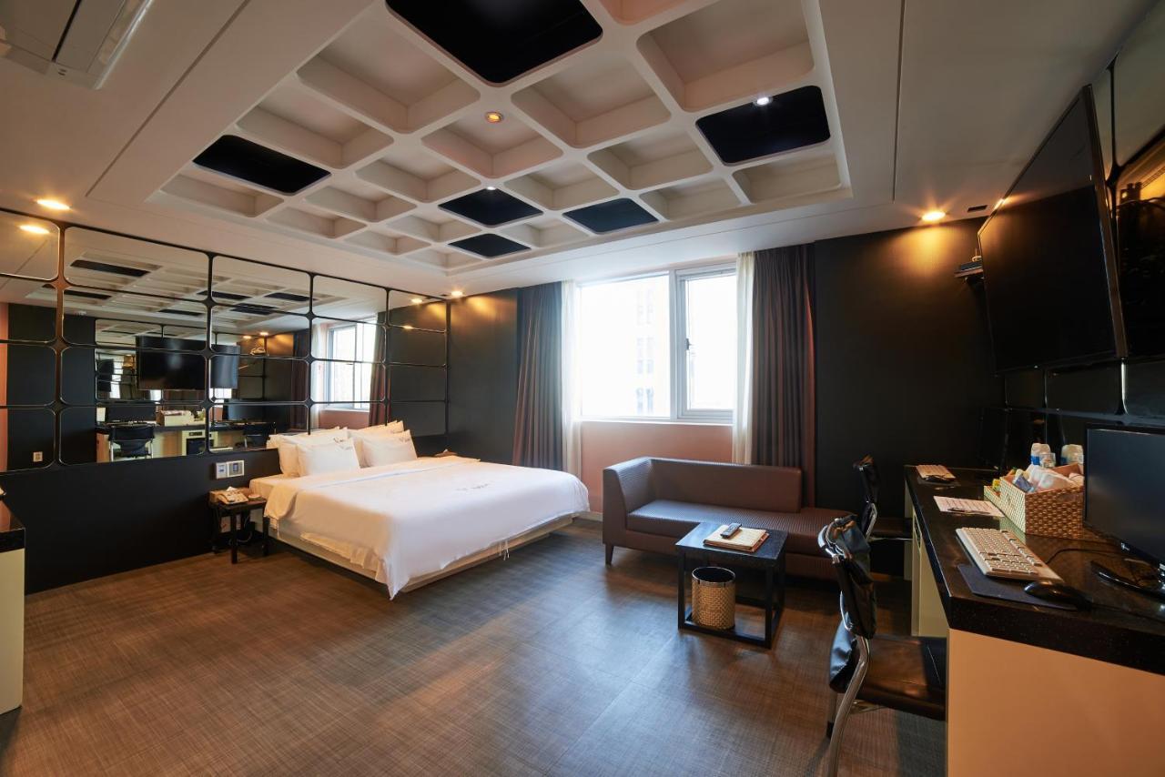 Busan Premium V Hotel Exterior foto